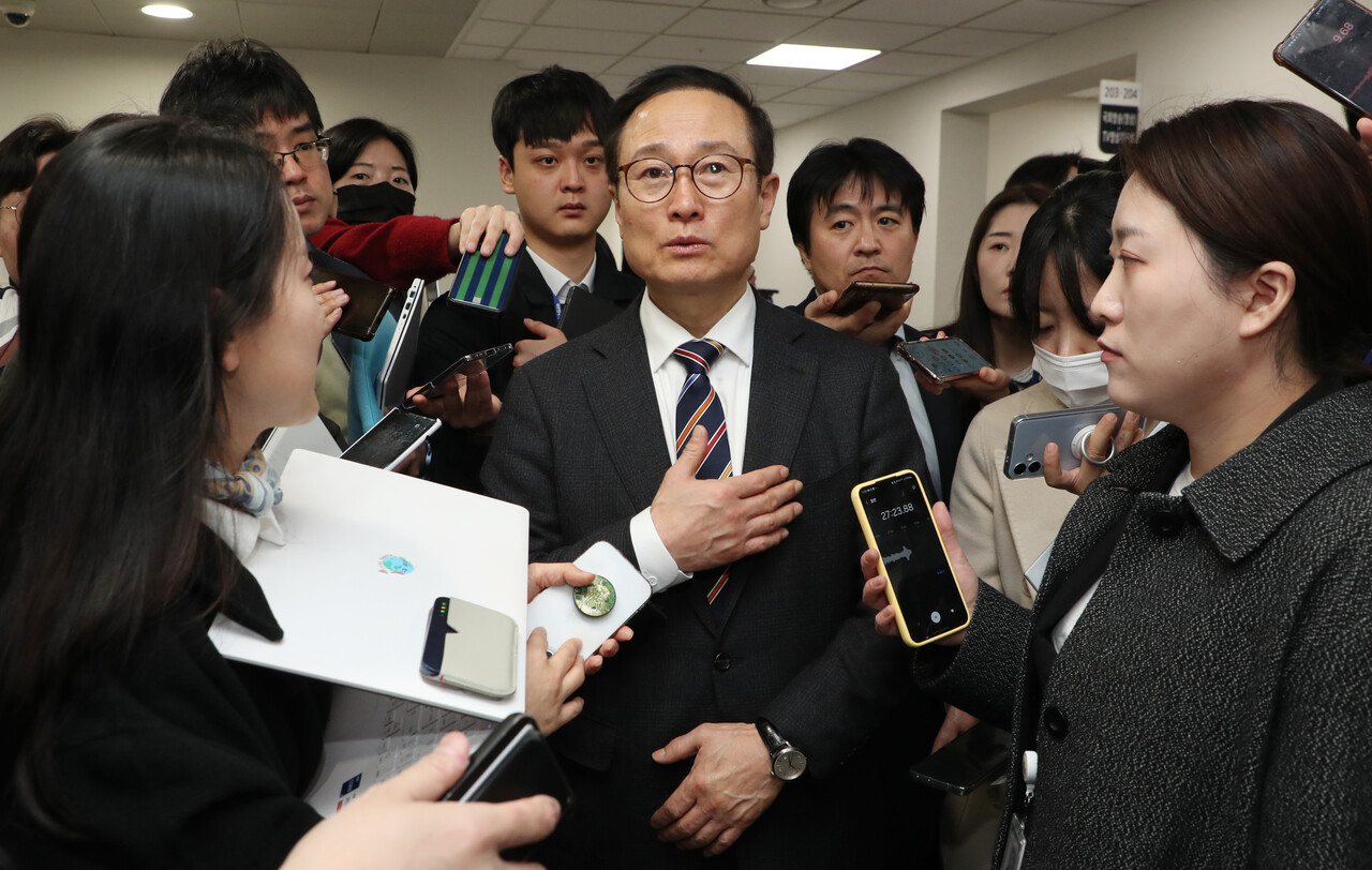 '비명횡사'에 홍영표, 탈당 선언..."이재명의 민주당·가짜 민주당 총선 승리하지 못할 것"