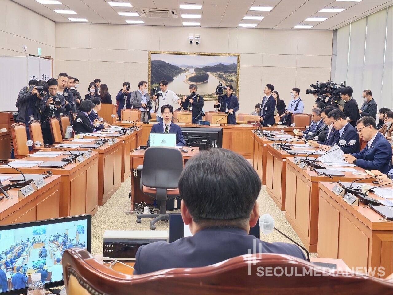 野, 단독으로 제2양곡법 본회의 직회부…거야 입법 폭주 시작?