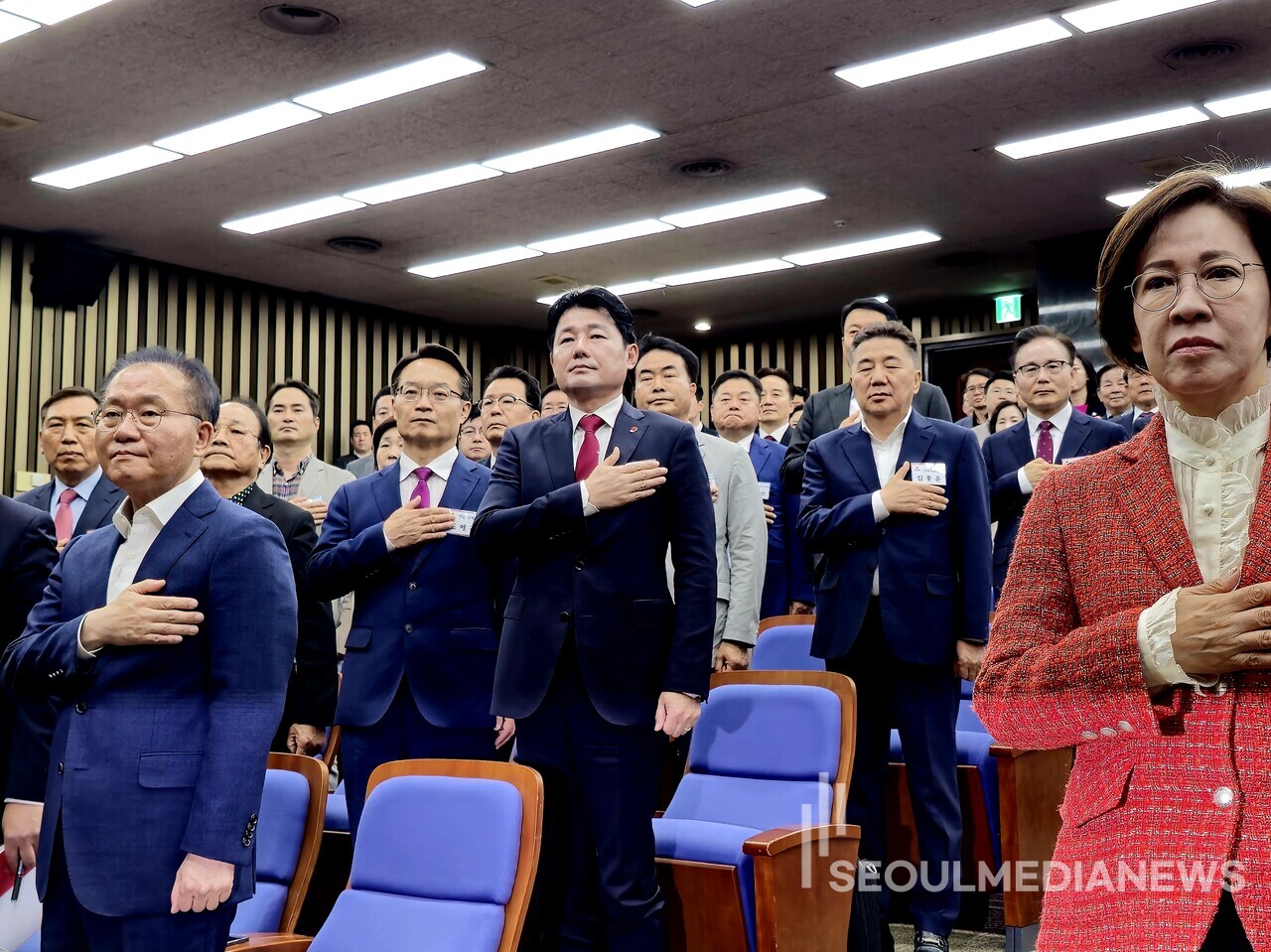 윤재옥 "주저앉아 있을 여유 없다…빠른 당 수습과 변화해야"