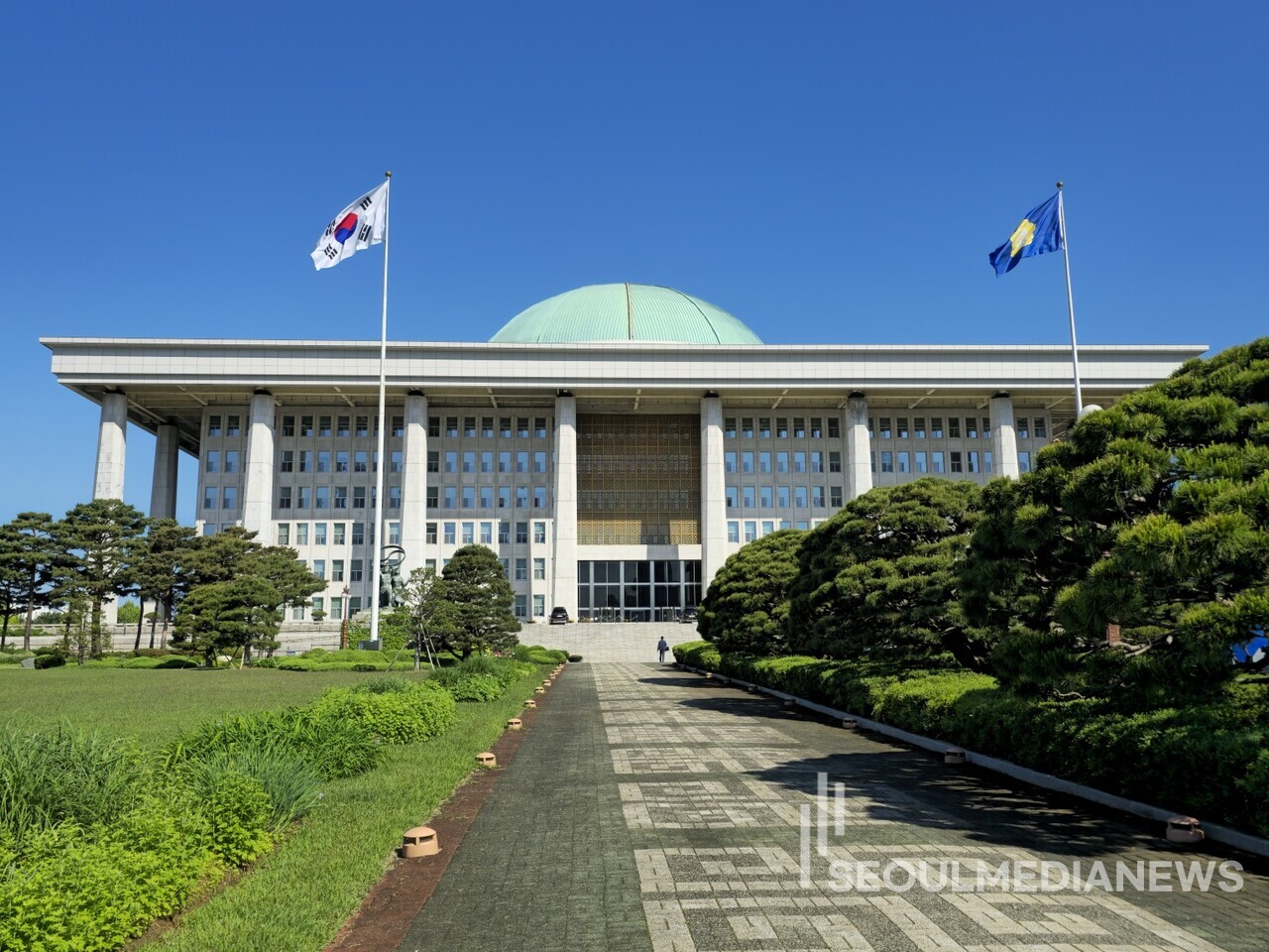 앙숙 김기현·황운하, 의원회관 '이웃사촌'…국회의원회관 사무실 배정 주목